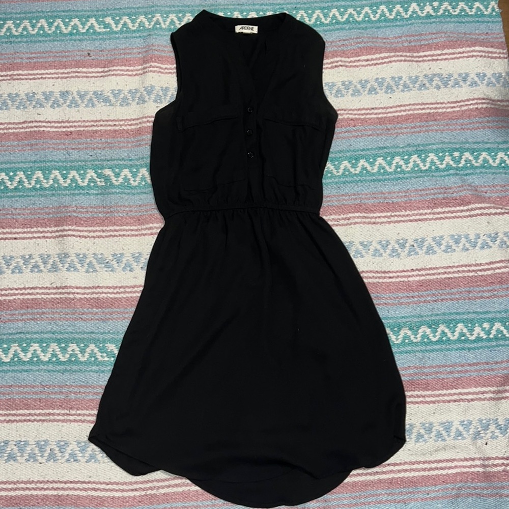 Ardene black sleeveless button-down dress